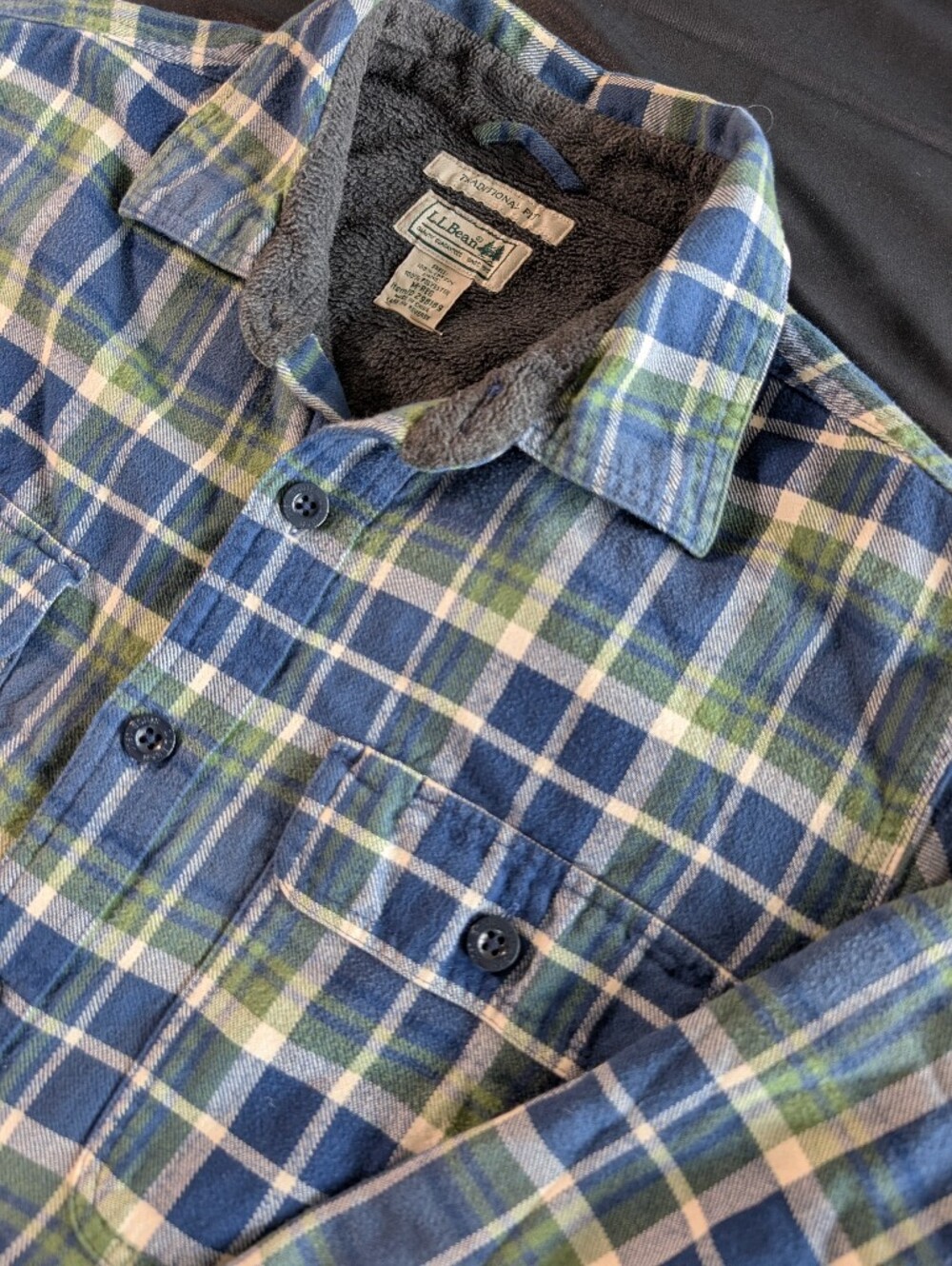 L.L. Bean Men’s Blue, Green & White Plaid Flannel Shirt Jacket Fleece Lined M